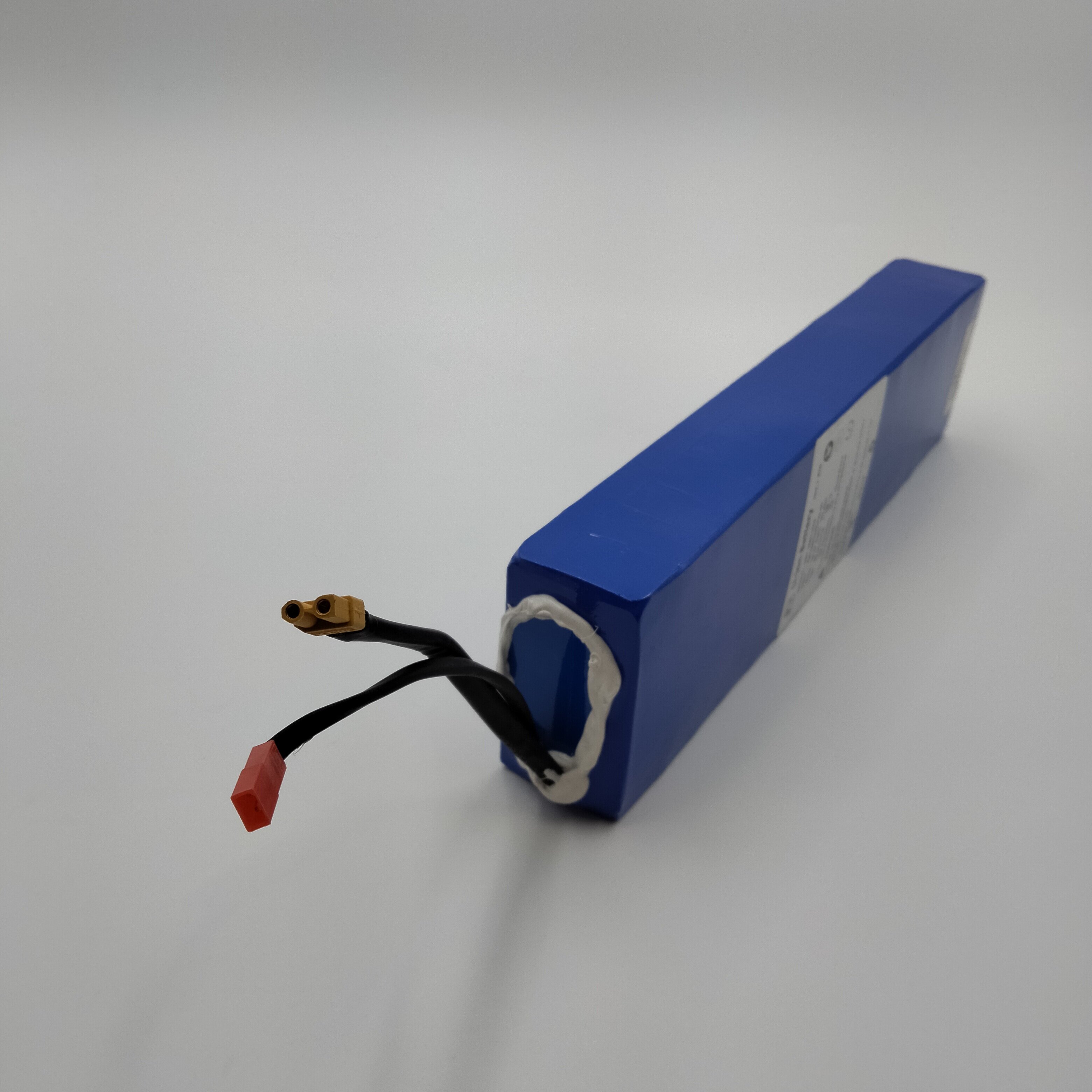 Litiumbatteri 24V 8Ah til Alu-6 V4